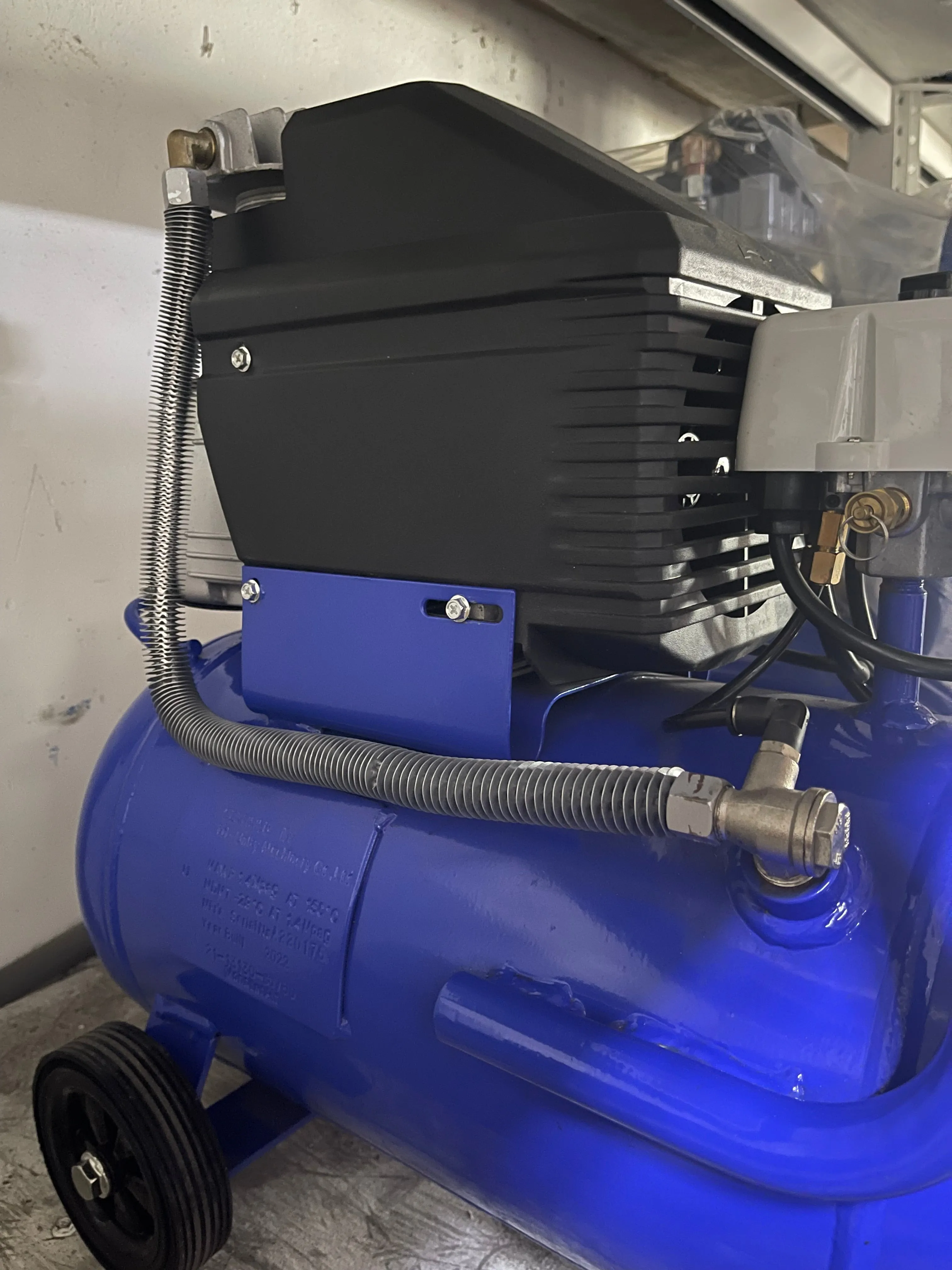 Airstrong 2.5HP 24L 230V (ASME) Direct Air Compressor | Model : AS2524D-ASME