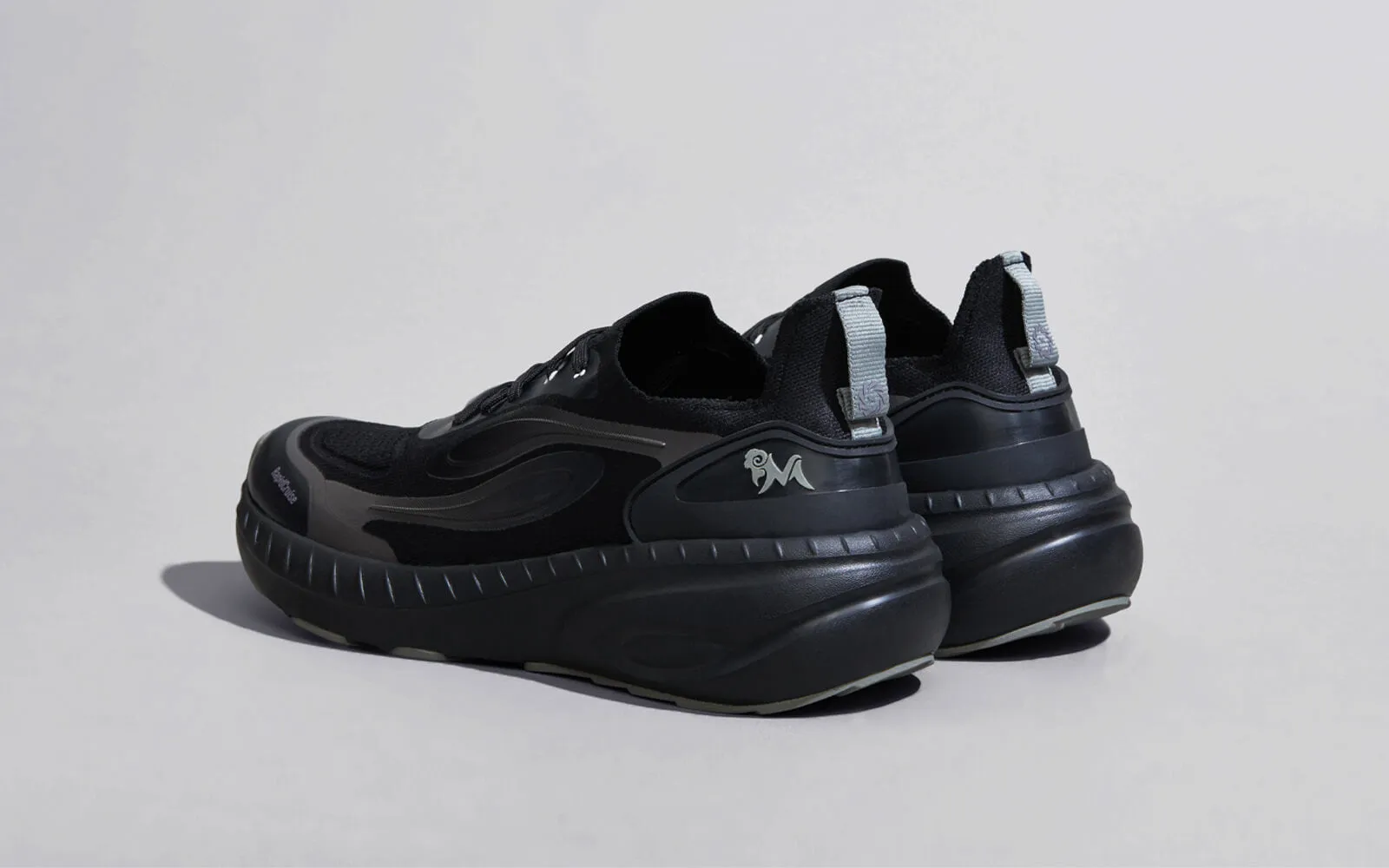 Begin Walk - Cruise : Black