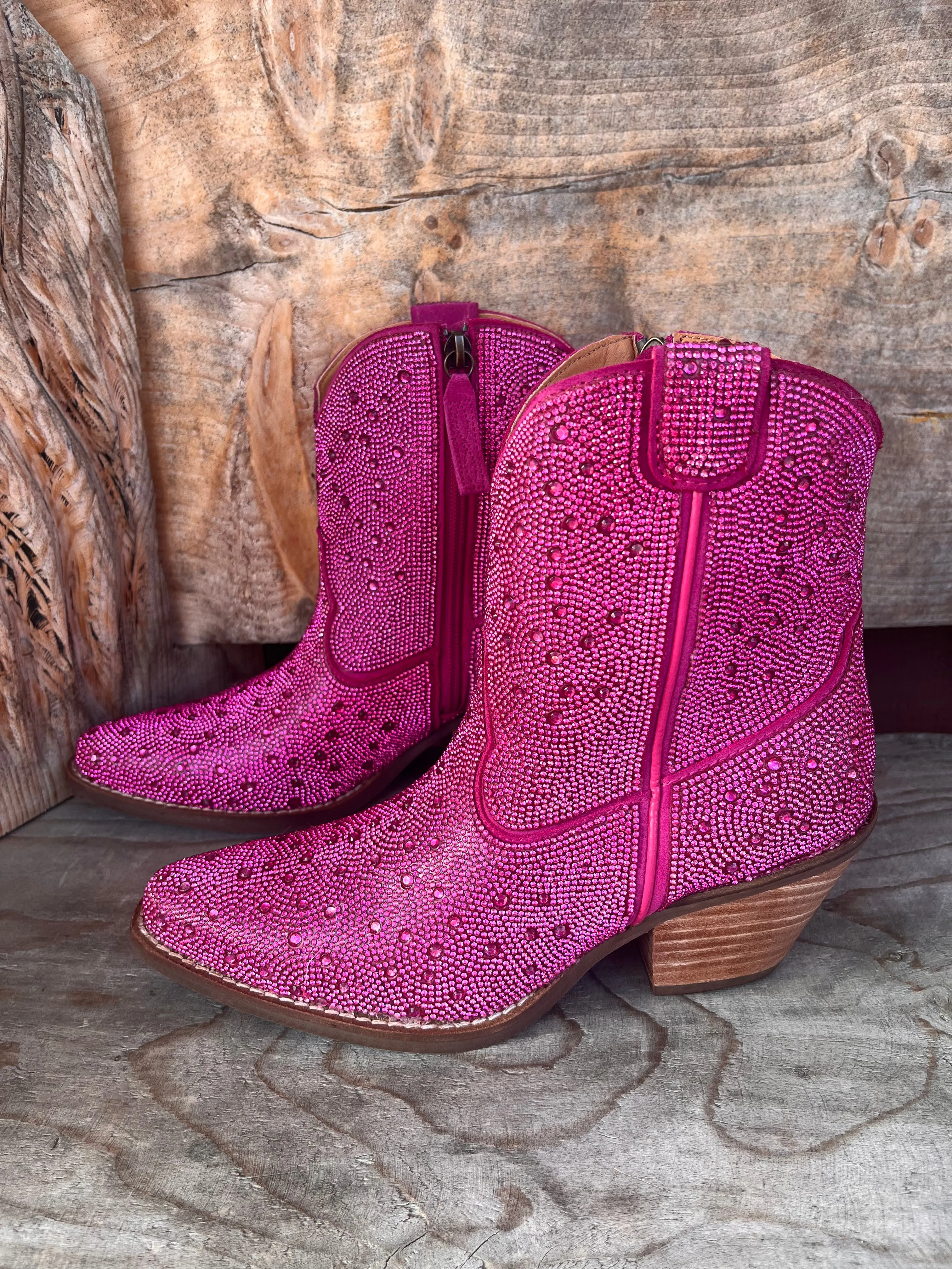 Dingo Women's Fuchsia Rhinestone Cowgirl Ankle Booties DI577-PNK