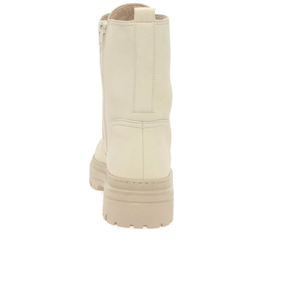 Genoa Panna Ankle Boots