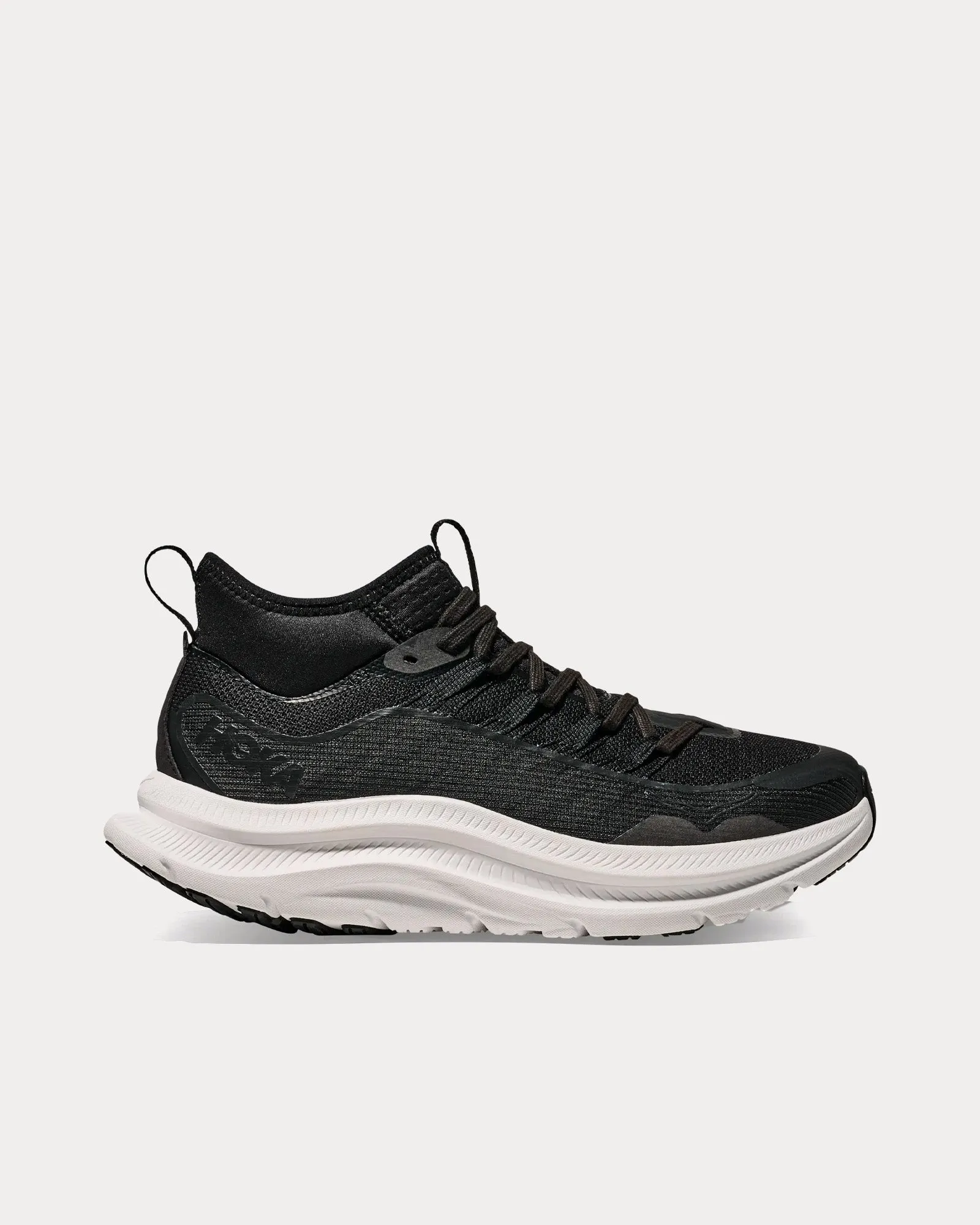 Kawana Mid Black / White Running Shoes