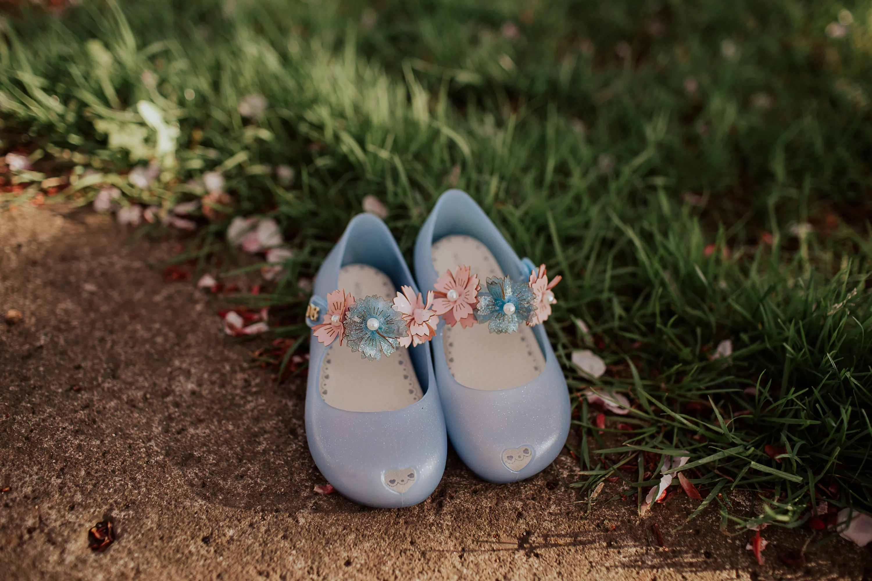 Little Girls Gel Peeptoe Shoes in Blue