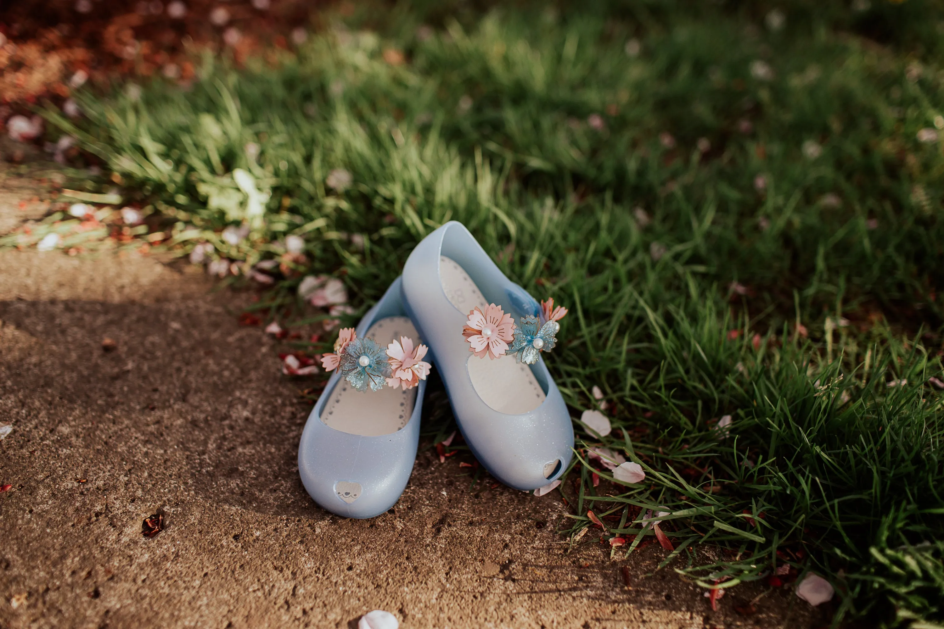 Little Girls Gel Peeptoe Shoes in Blue