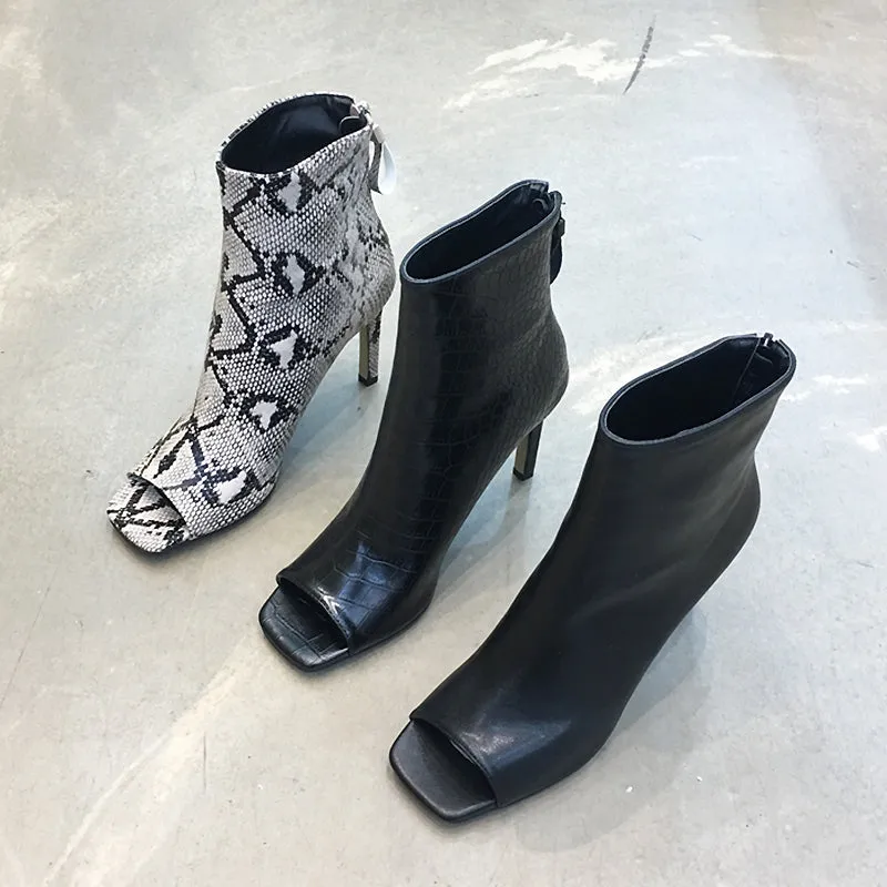 LUXE SEVEN DESIGN PEEP TOE STILETTO BOOTS