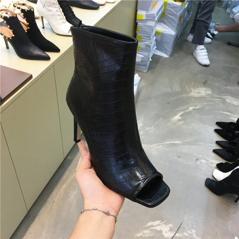 LUXE SEVEN DESIGN PEEP TOE STILETTO BOOTS