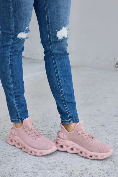 Mesh Breathable Platform Athletic Shoes in Mauve