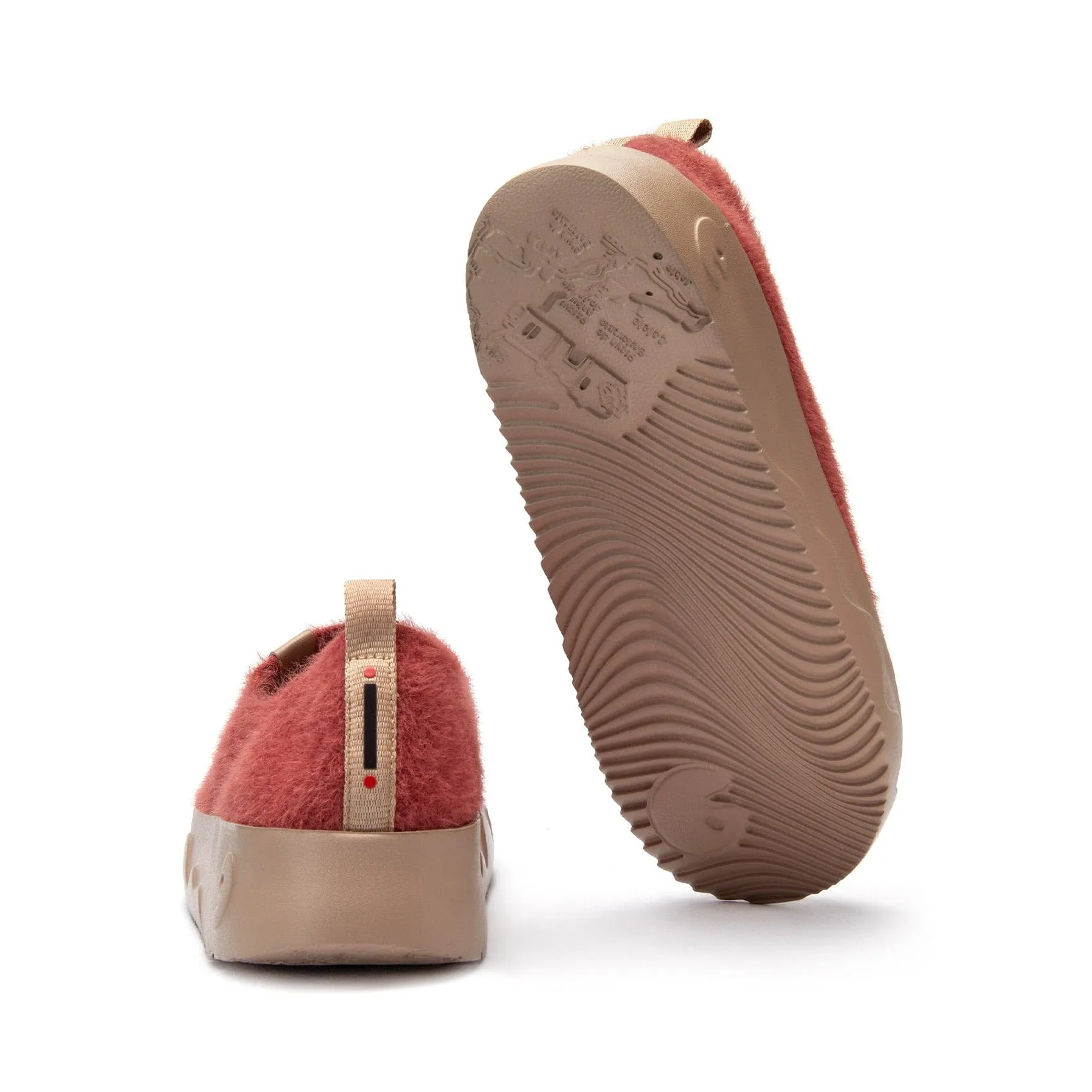 Mineral Red Toledo IX Women