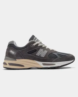 New Balance - Made in UK 991v2 Shoe - Dull Dark Grey