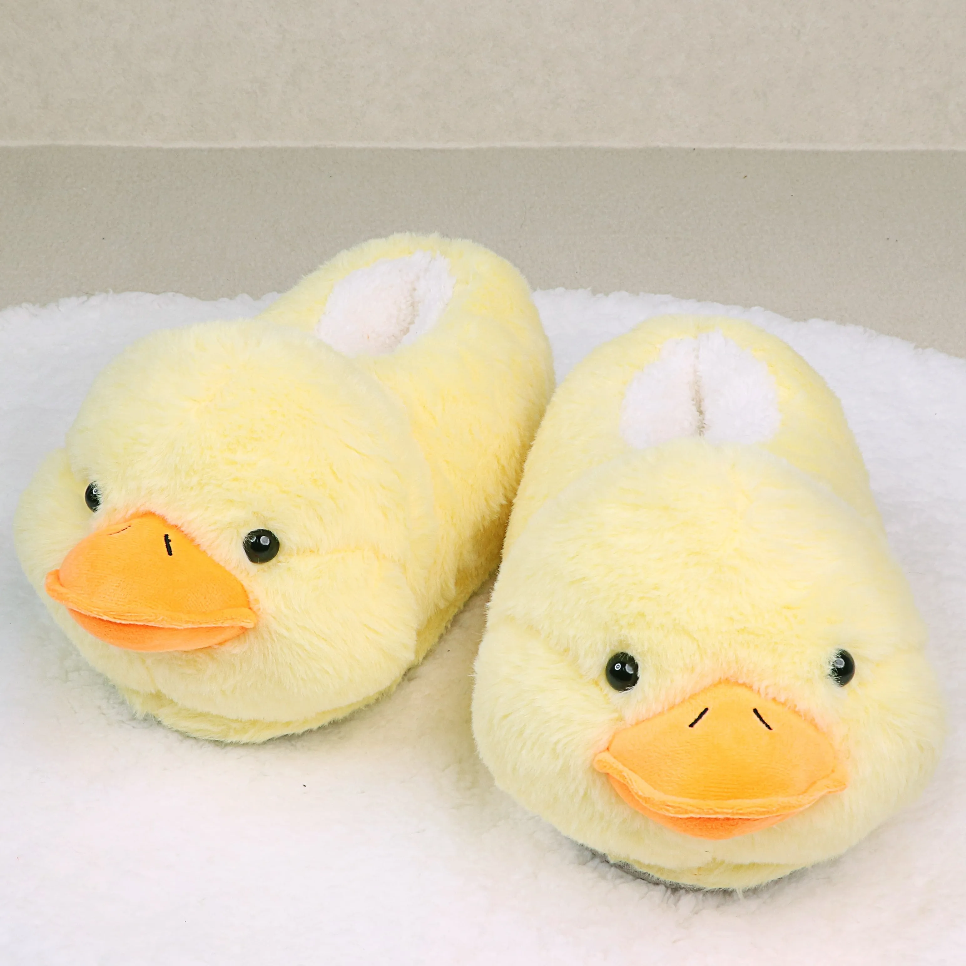 One-Size Women'S Slippers Cute Duck Slippers Cartoon Slippers Animal Slippers Warm Slippers Winter Slippers Home Slippers Christmas Gift Plush Slippers