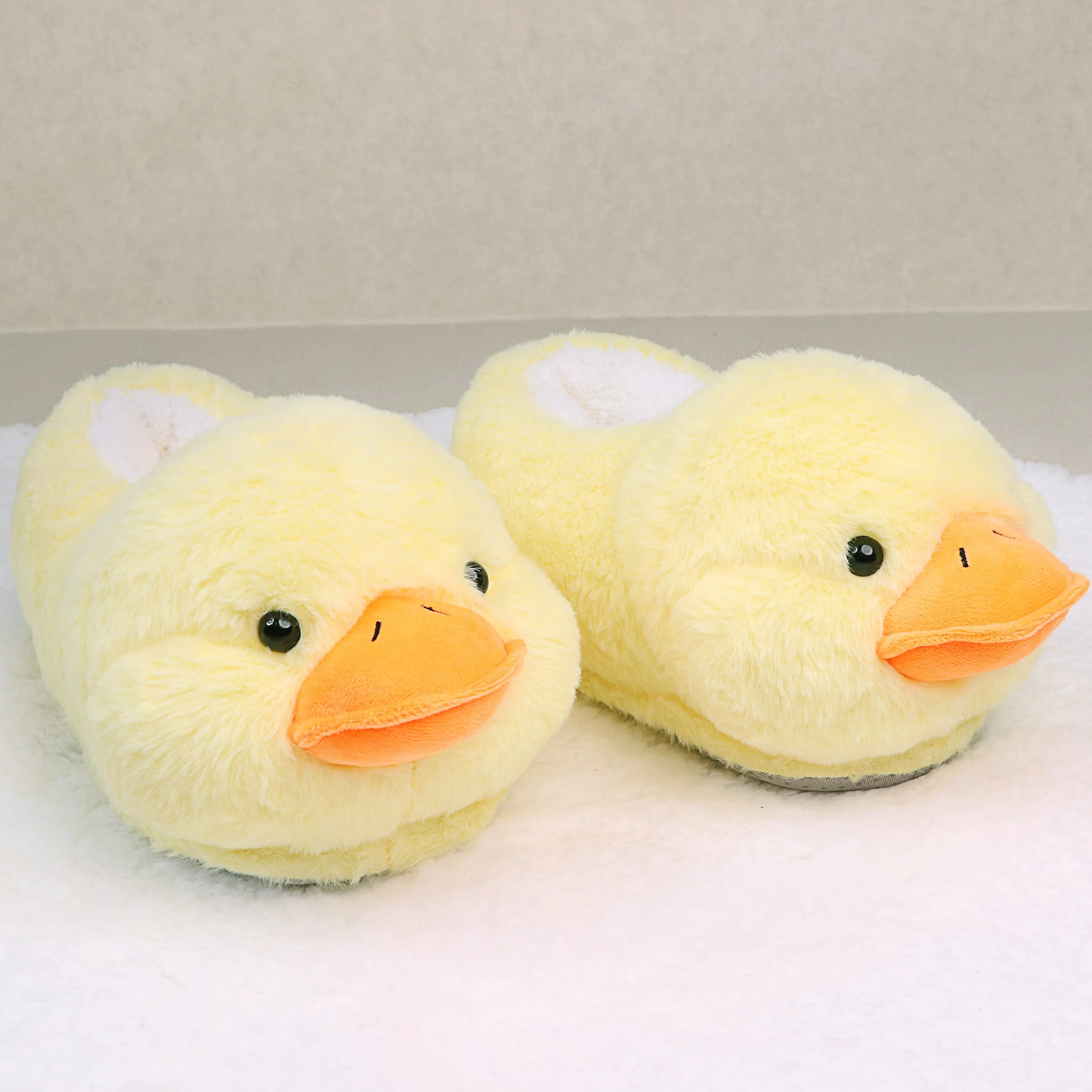 One-Size Women'S Slippers Cute Duck Slippers Cartoon Slippers Animal Slippers Warm Slippers Winter Slippers Home Slippers Christmas Gift Plush Slippers
