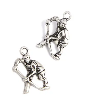 Pendant - Hockey Player 17mm Antique Silver Lead Free / Nickel Free Pendant - Hockey Player 17mm Antique Silver Lead Free / Nickel Free