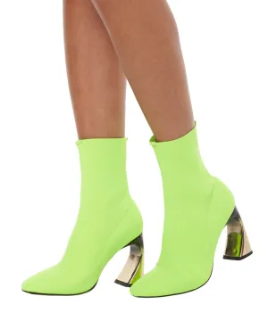 TOUJOURS AMORCAGE IN HASARD VERT