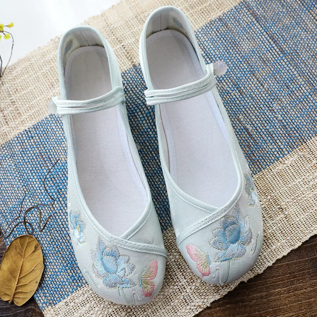 Women's Beijing Cloth Embroidered For Han Chinese Canvas Shoes